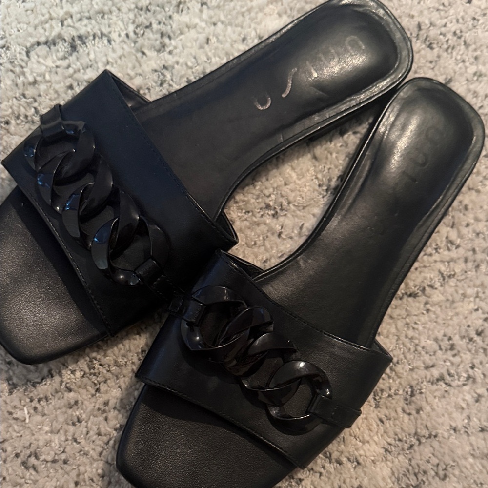 Chic Black Chain Slide Sandals
